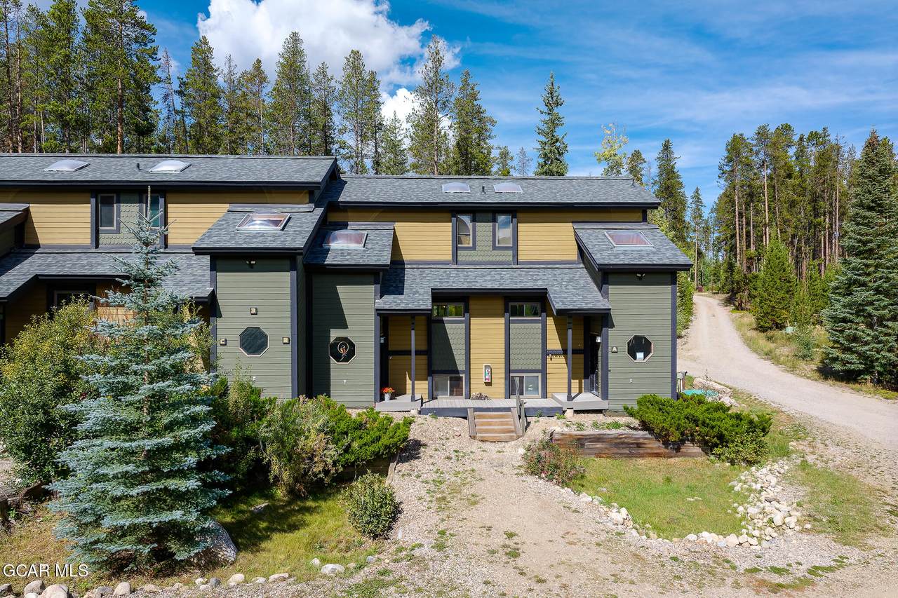 300 Kings Crossing Road - Photo 1