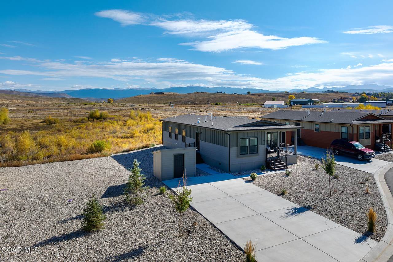 551 Summit Trail - Photo 1