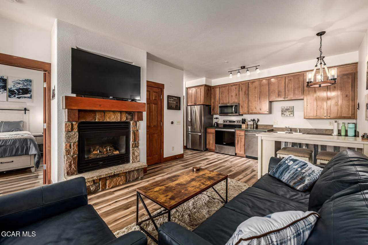 1103 Blue Sky Trail - Photo 1