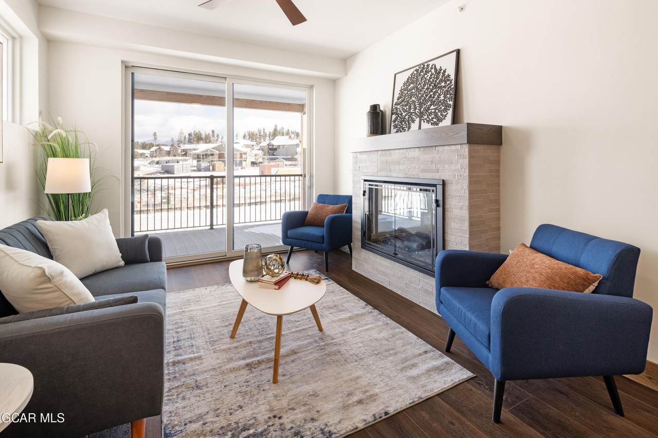 261 W Meadow Mile - Photo 1