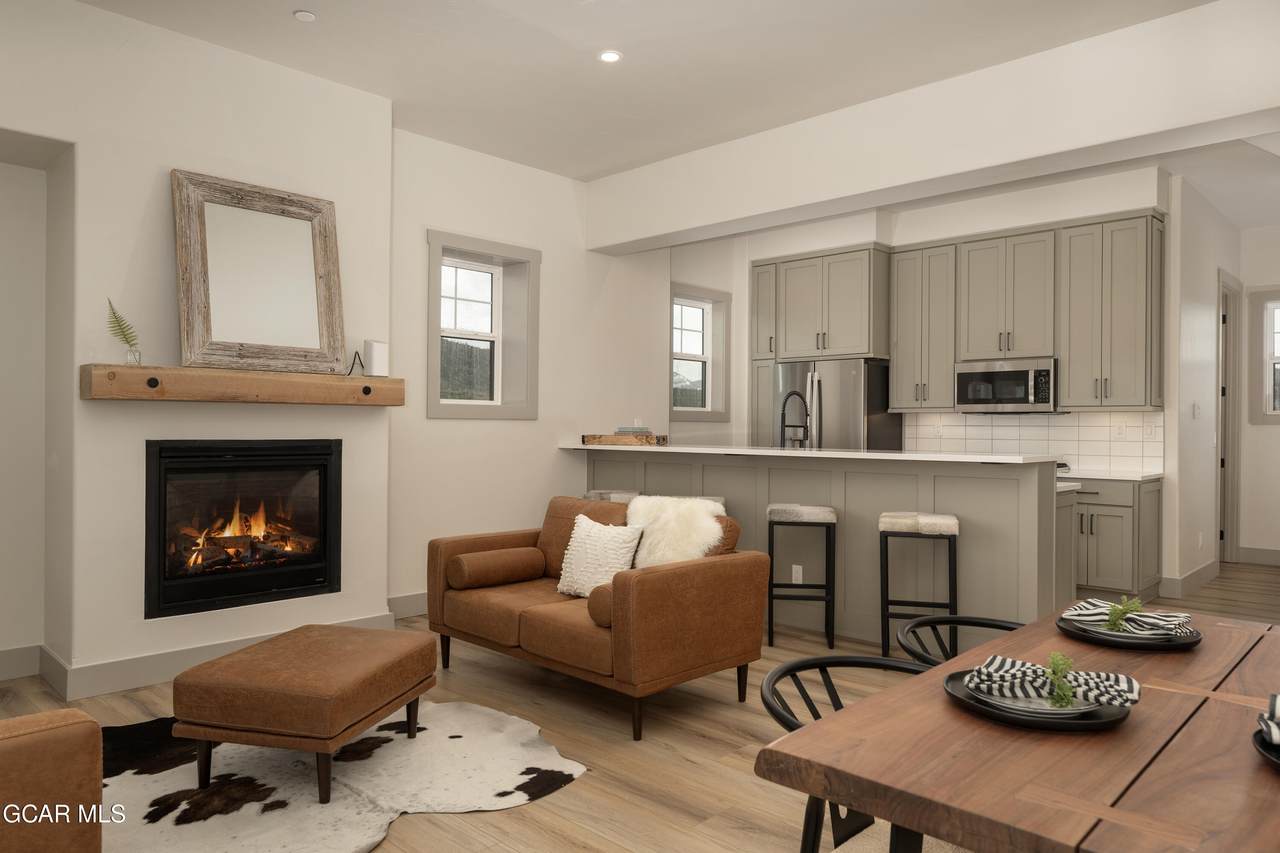 229 Eagle Ridge Circle - Photo 1