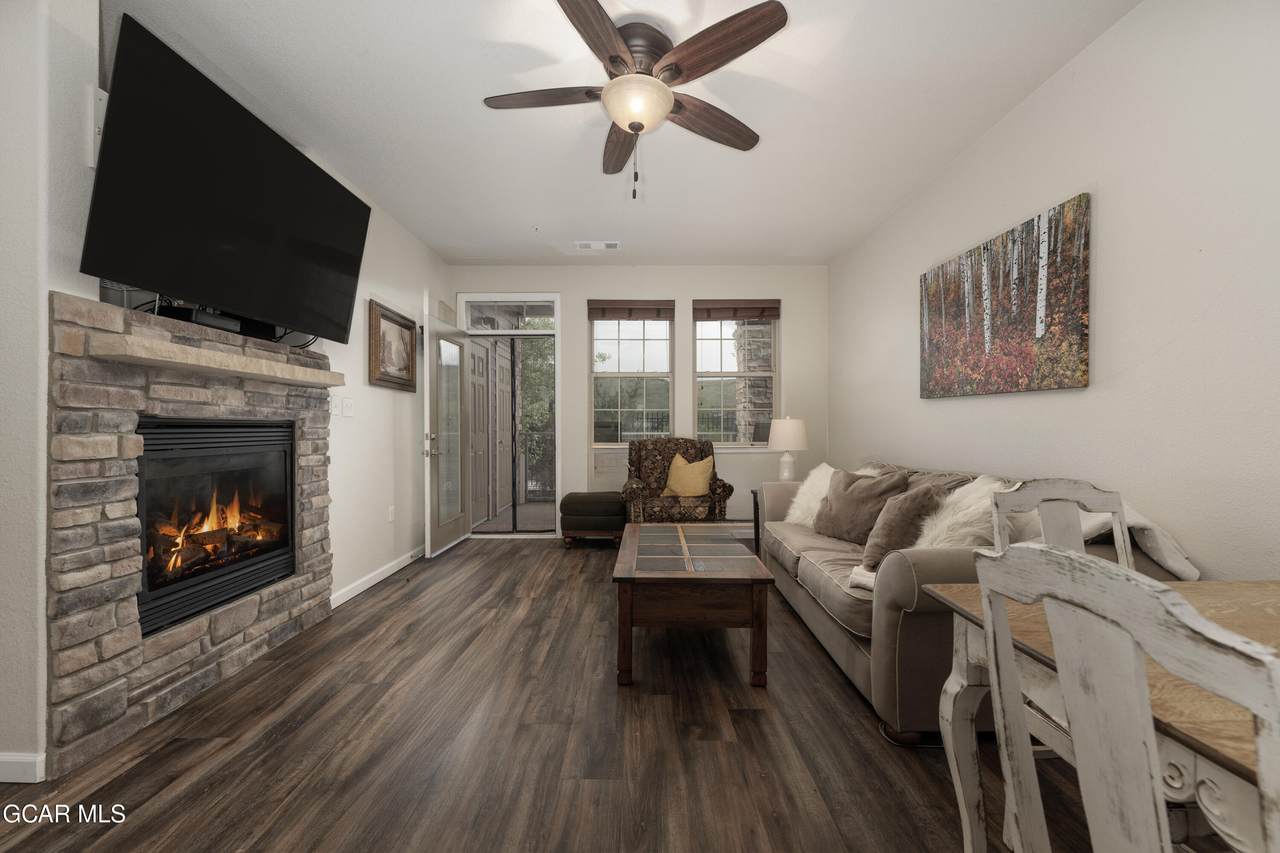156 Village Rd - Photo 1