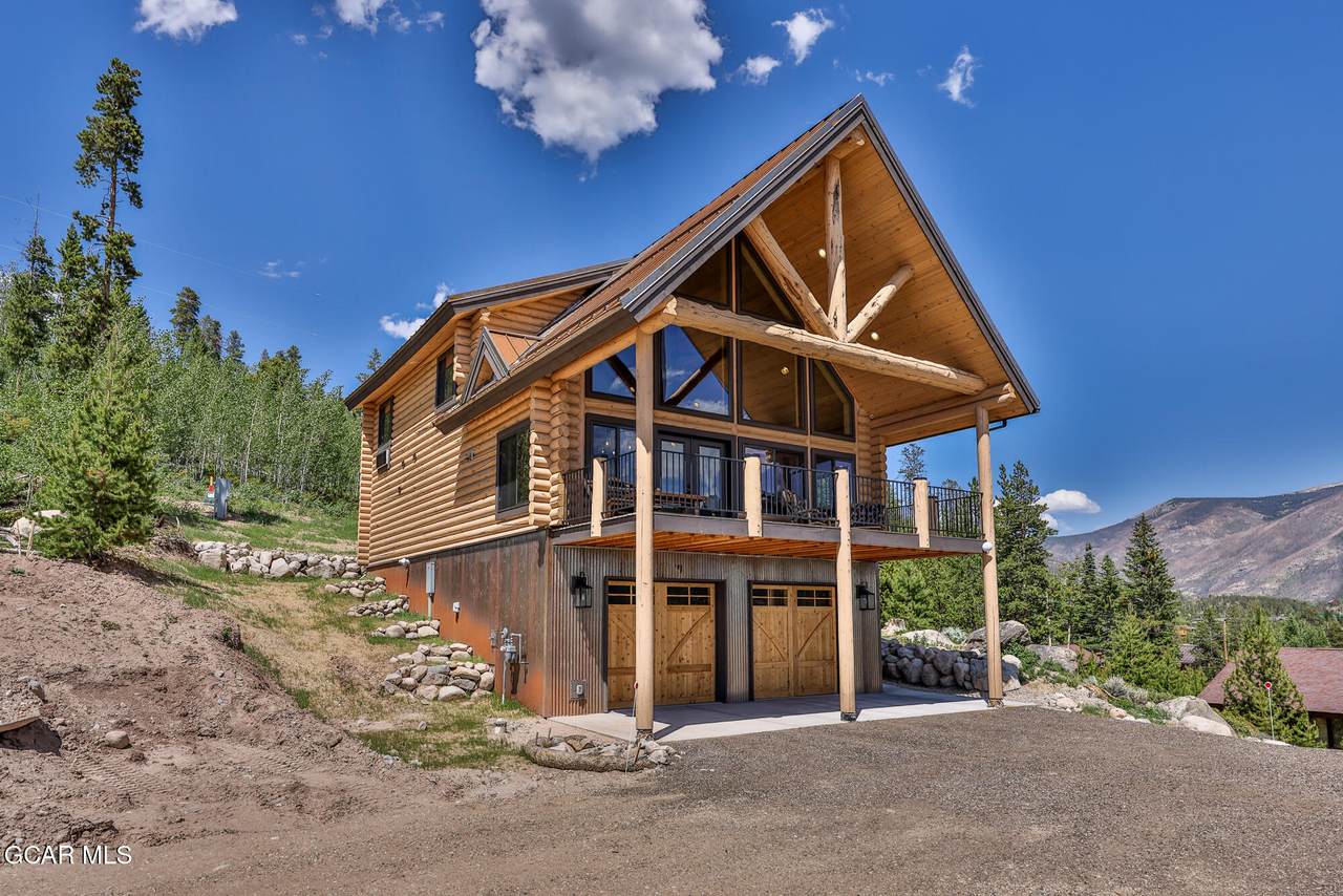 209 Lake Avenue - Photo 1