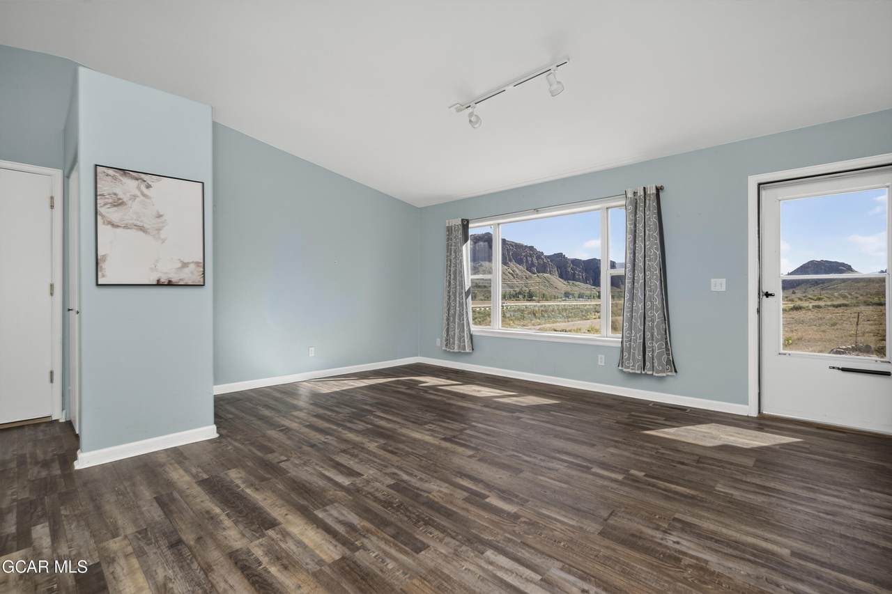 416 Cedar Avenue - Photo 1