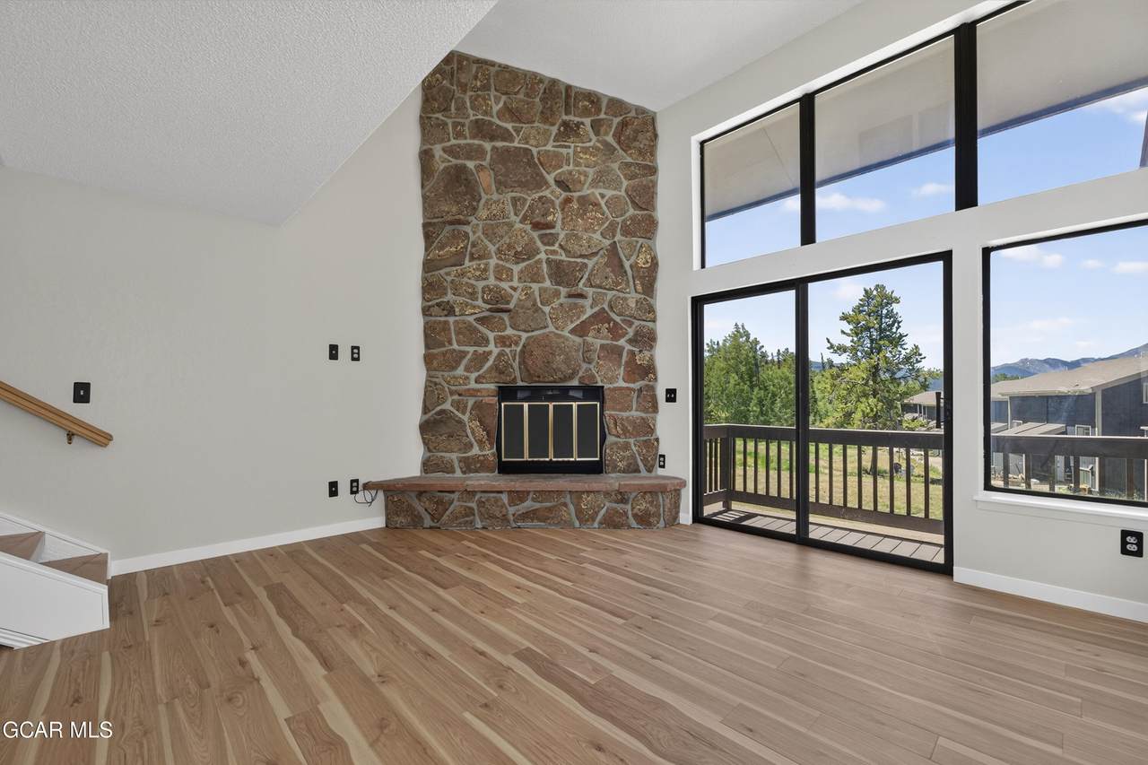 460 County Road 832 - Photo 1