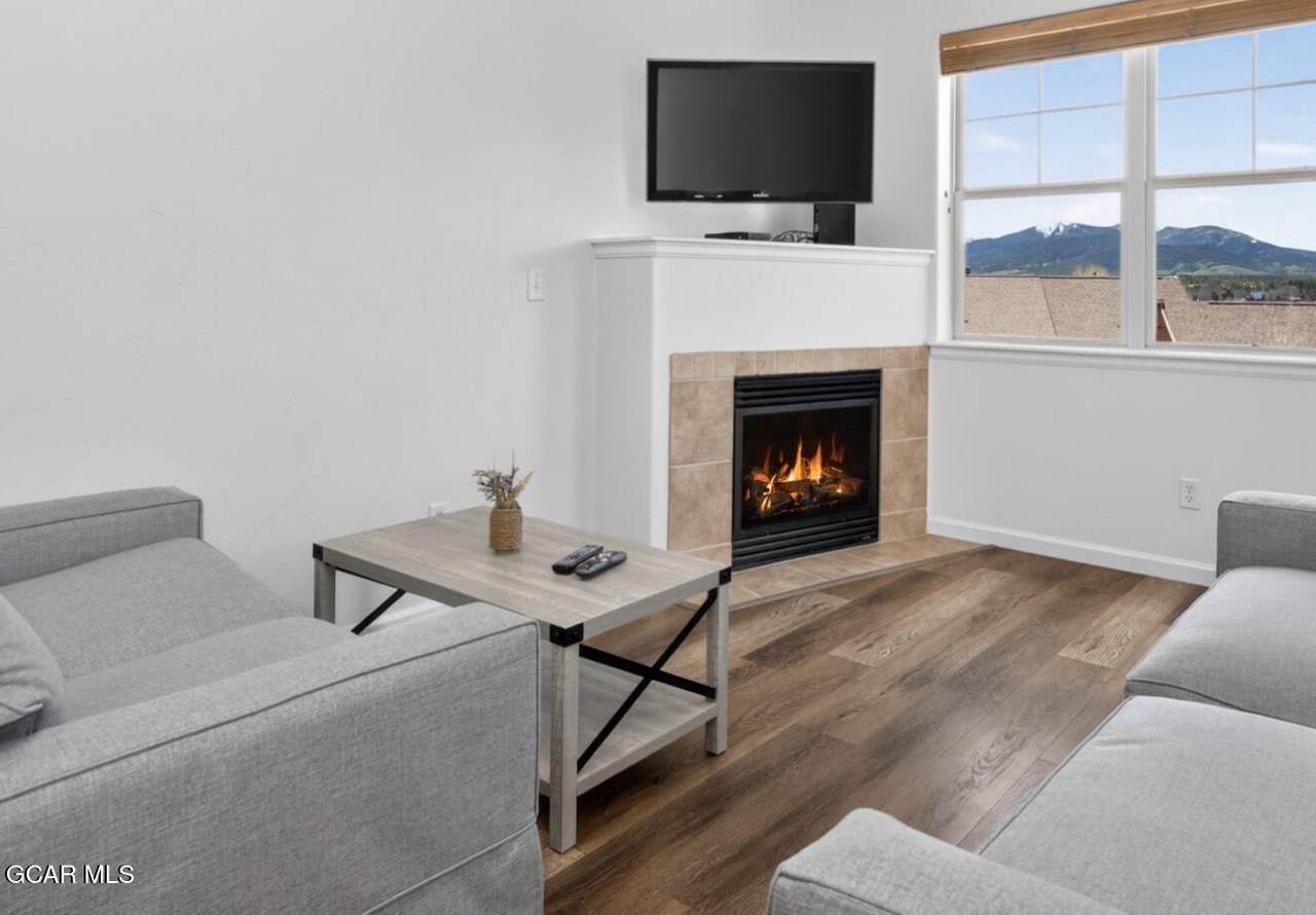 101 Waterside Court - Photo 1