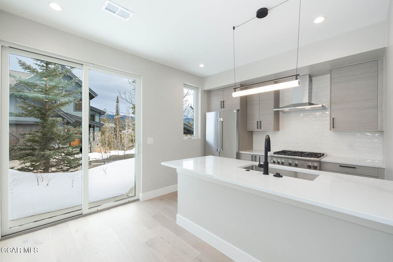 380 Lake Trail - Photo 1