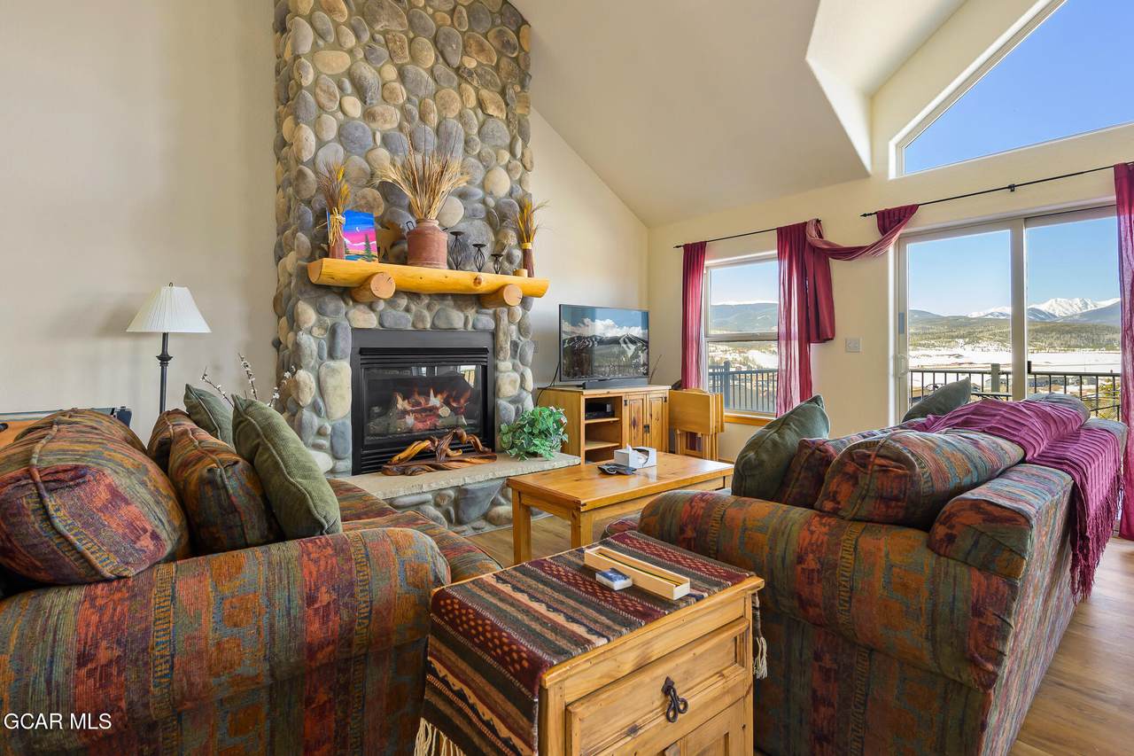 904 Wapiti Drive - Photo 1