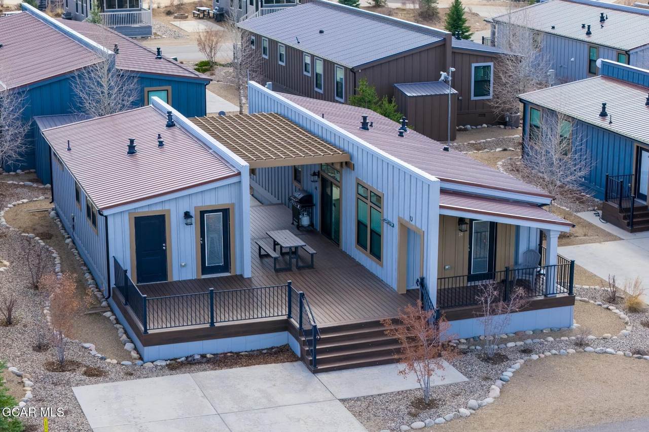 1051 Summit Trail - Photo 1