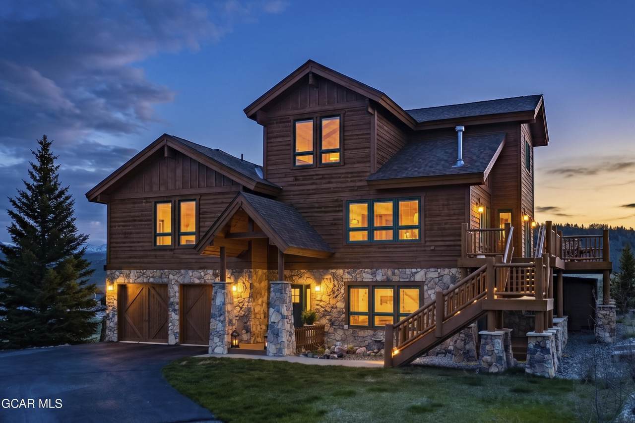724 Saddle Ridge Circle - Photo 1