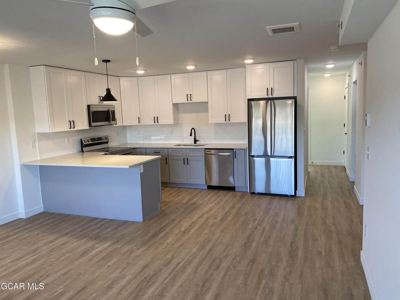 406 Zerex Street - Photo 1