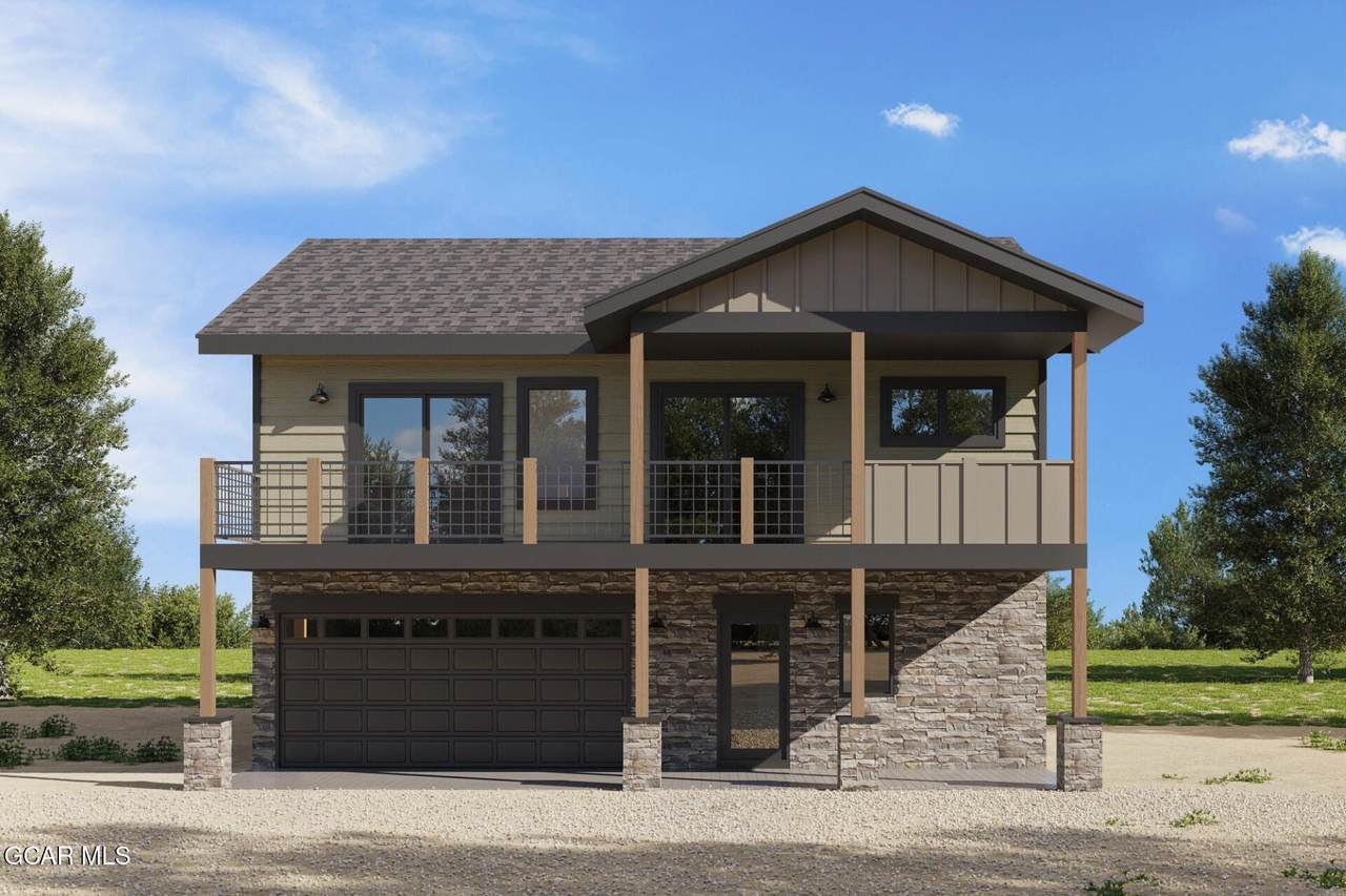 105 Kokanee Road - Photo 1
