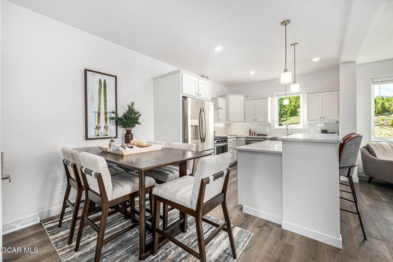 https://bt-photos.global.ssl.fastly.net/grand/1280_boomver_1_26-901-2.jpg