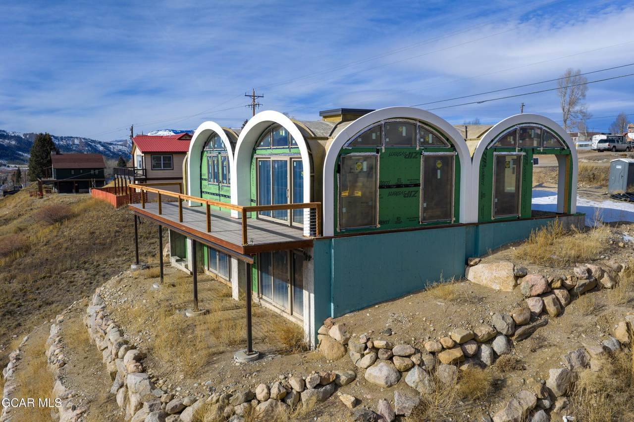 240 Garnet Avenue - Photo 1