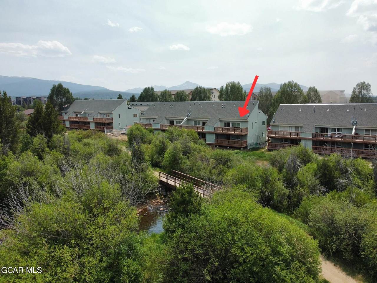 300 Sterling Way - Photo 1