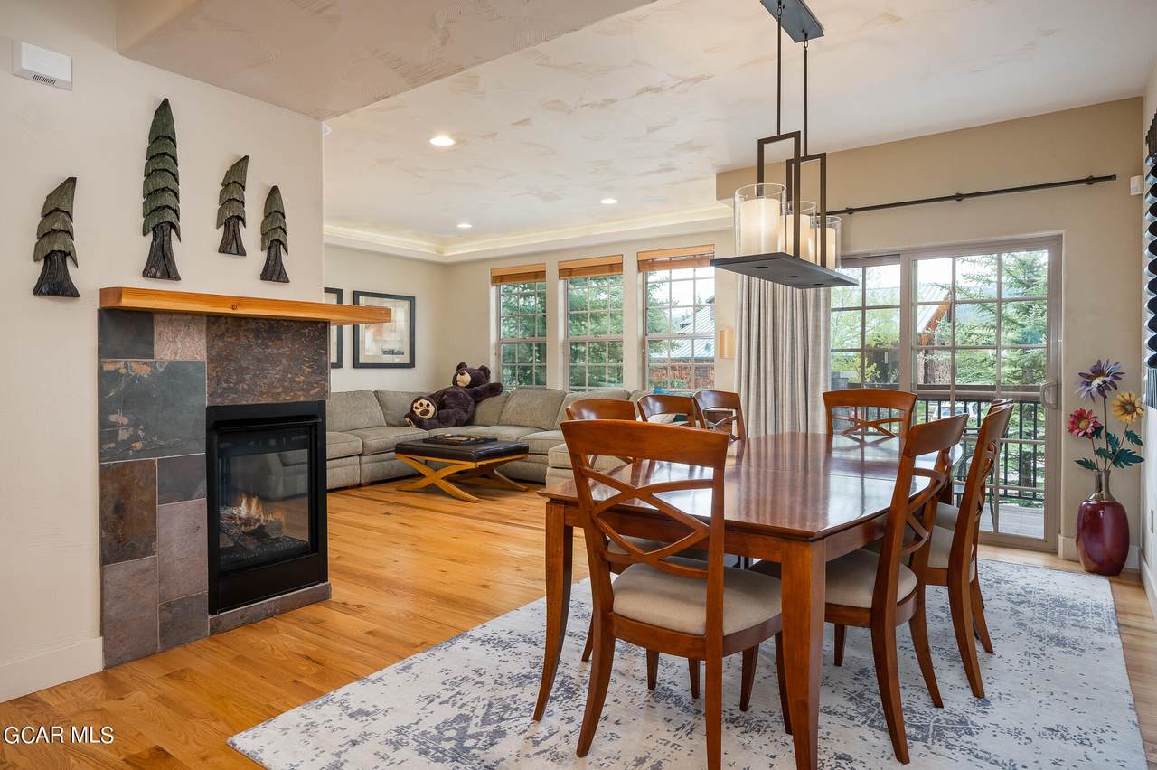 107 Red Quill Way - Photo 1