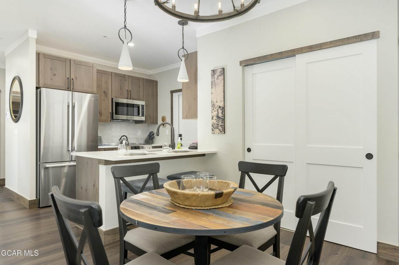 341 Meadow Mile - Photo 1