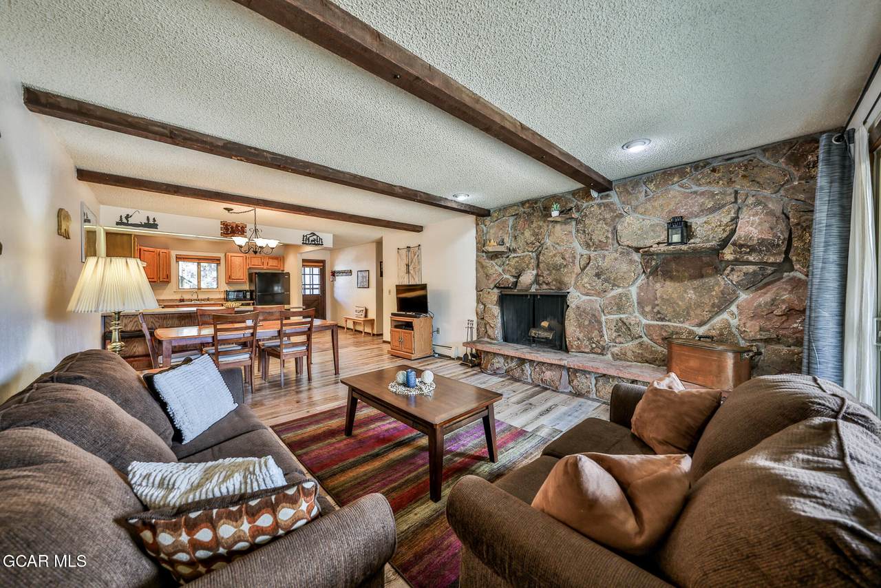 357 Hi Country Drive - Photo 1