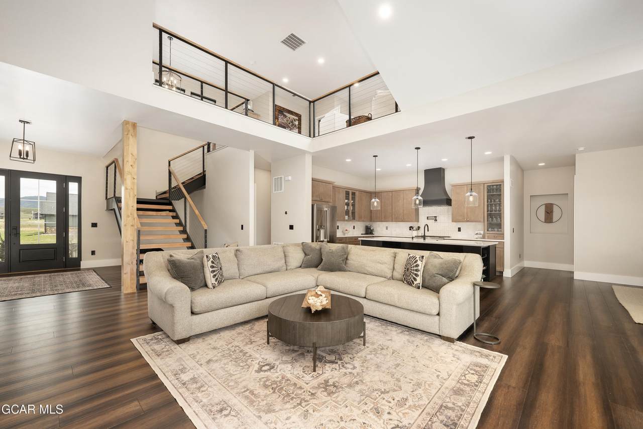 1771 Mountain Sky Lane - Photo 1