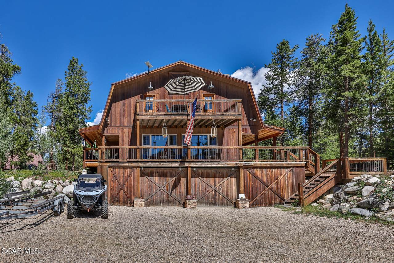901 Tallaqua Street - Photo 1