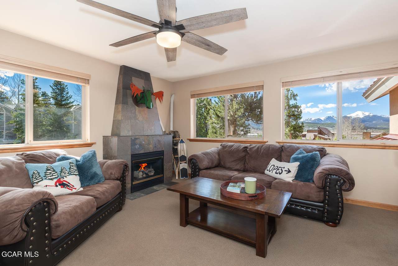 813 Ermine Lane - Photo 1