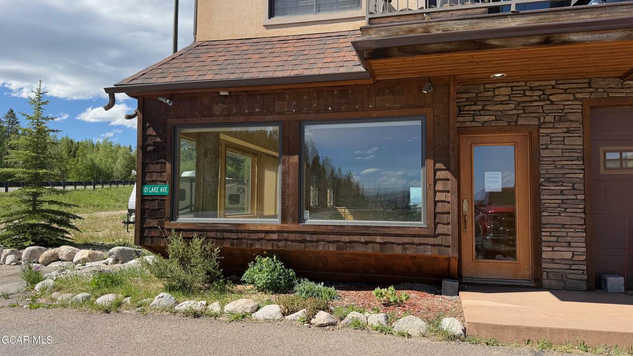 101 Lake Avenue - Photo 1