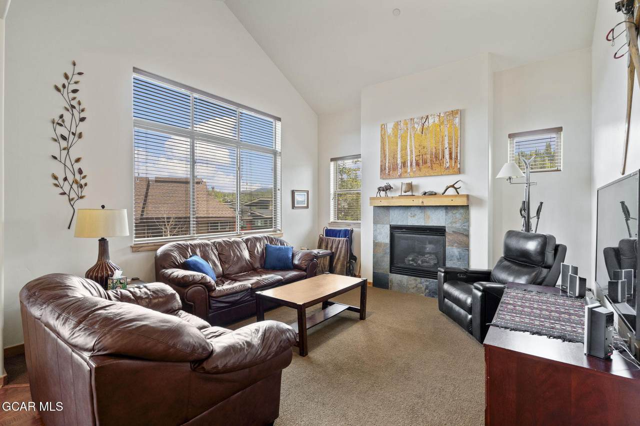 601 Trailhead Circle - Photo 1