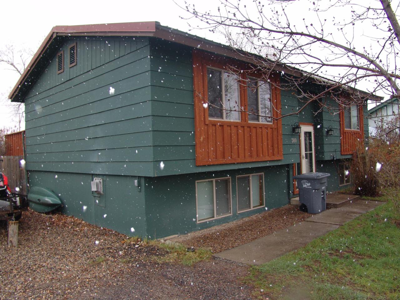 300 19th Street - Photo 1