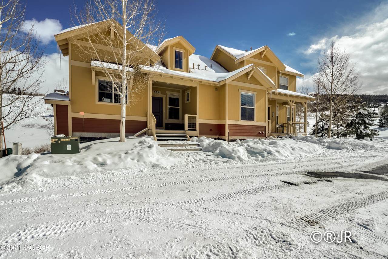 104 Range Vista Drive - Photo 1