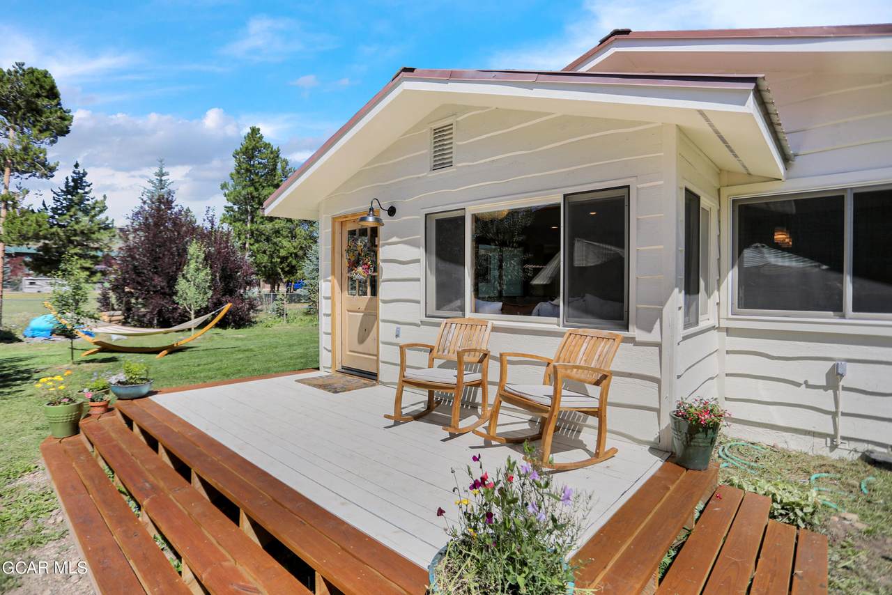 517 Shadow Mountain Drive - Photo 1
