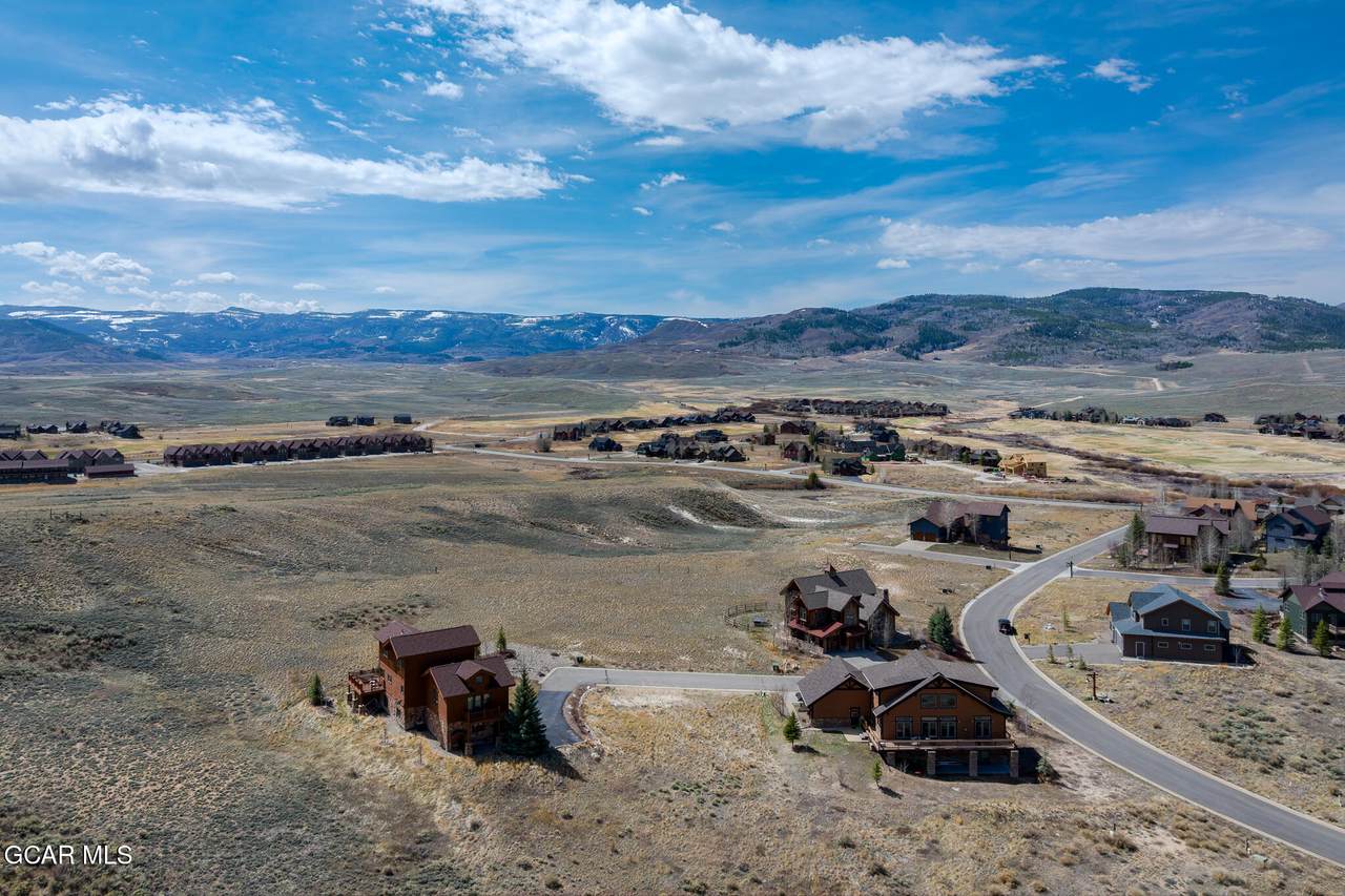 726 Saddle Ridge Circle - Photo 1