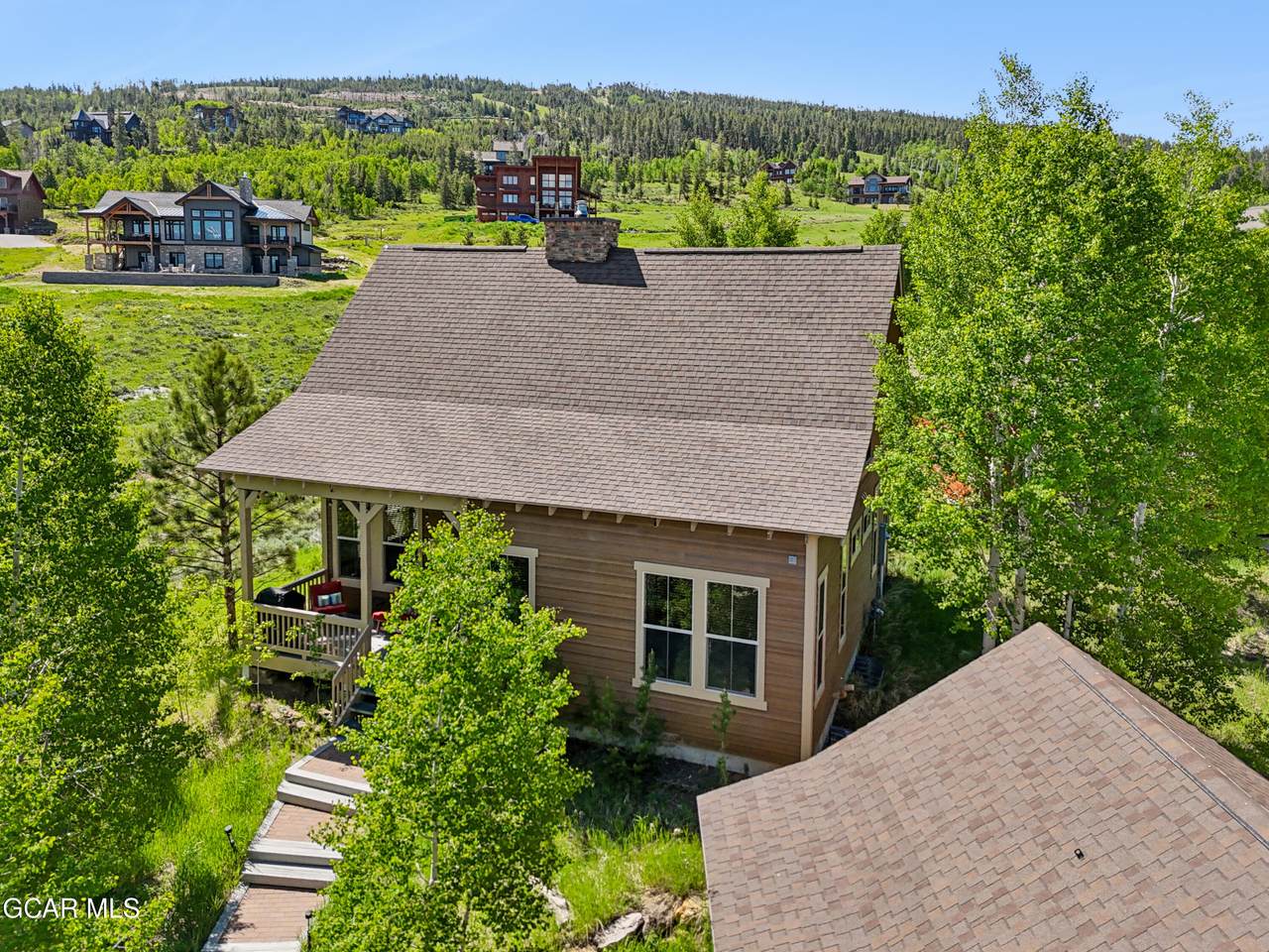 112 Deer Track Court - Photo 1