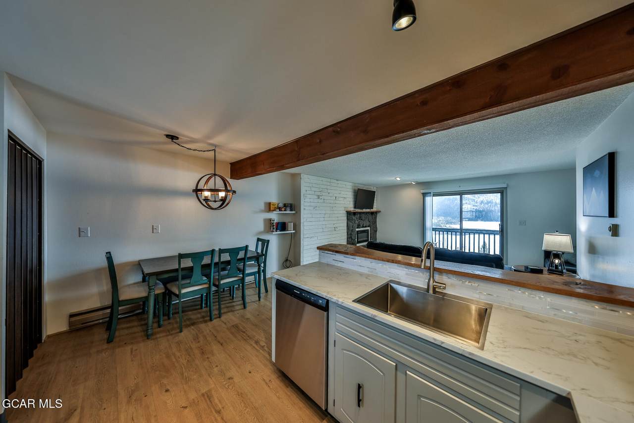 116 Tall Pine - Photo 1