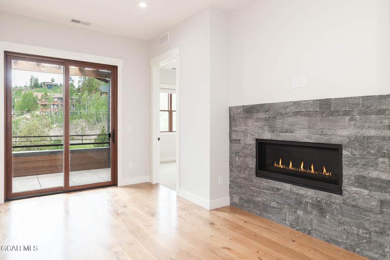 505 Grand Avenue - Photo 1