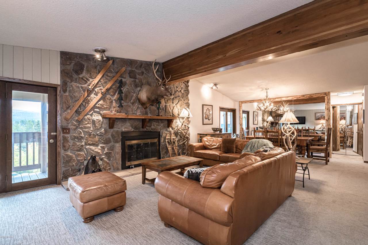 490 Kings Crossing Road - Photo 1
