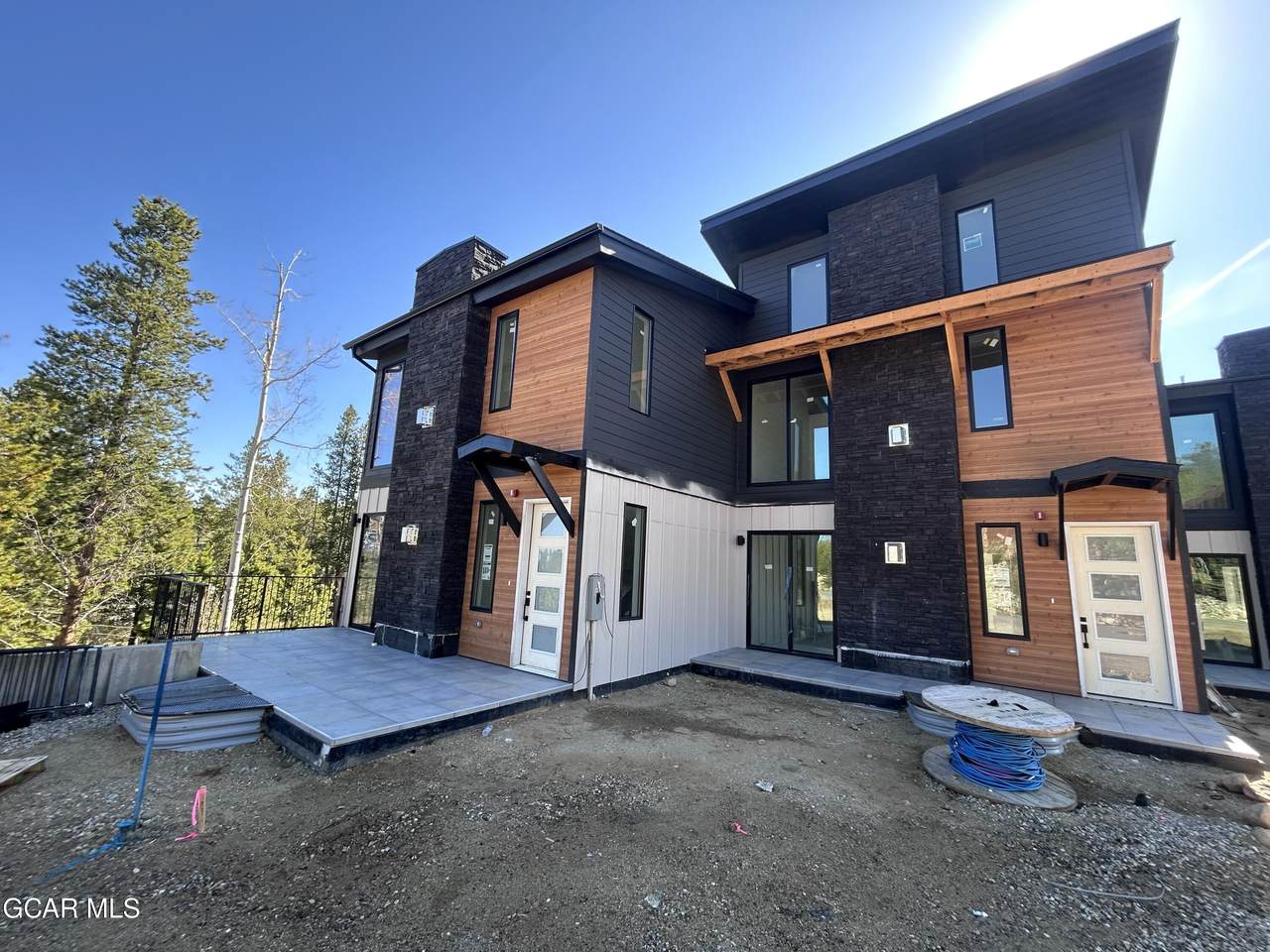 454 Lions Gate Dr - Photo 1
