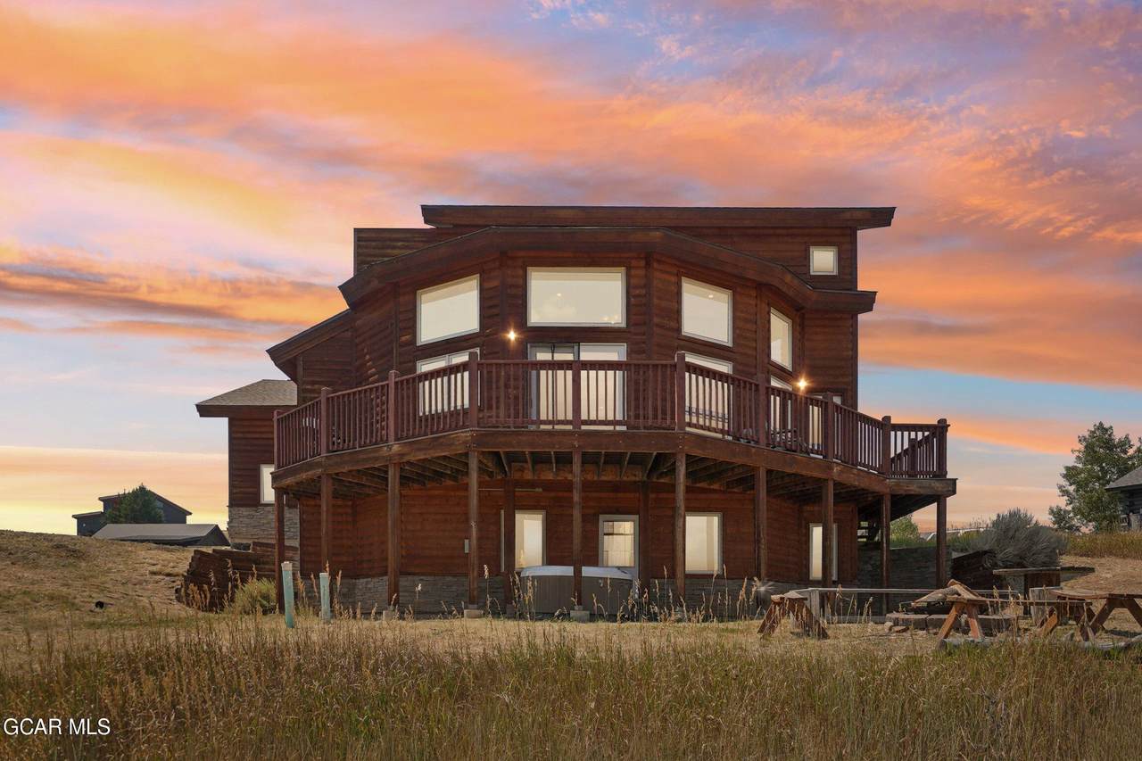 108 Hummingbird Way - Photo 1