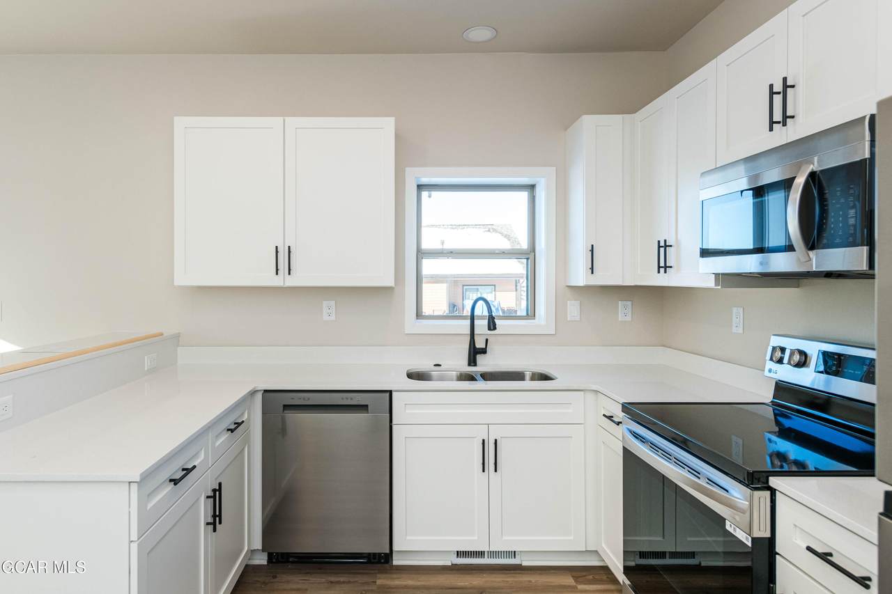 23 Hackamore Drive - Photo 1