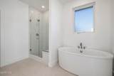400 Thompson Road - Photo 14