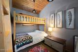 124 Roosevelt Avenue - Photo 15