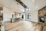 904 Wapiti Drive - Photo 4