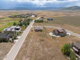 1580 Wildhorse Drive - Photo 4
