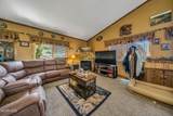 305 Moffat Avenue - Photo 14