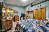 305 Moffat Avenue - Photo 21