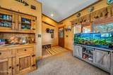 305 Moffat Avenue - Photo 5