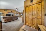 305 Moffat Avenue - Photo 6