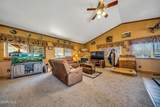 305 Moffat Avenue - Photo 8