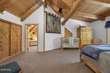 858 Clairs Run - Photo 10