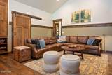 909 Park Avenue - Photo 12