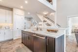 935 Lone Eagle Dr - Photo 15